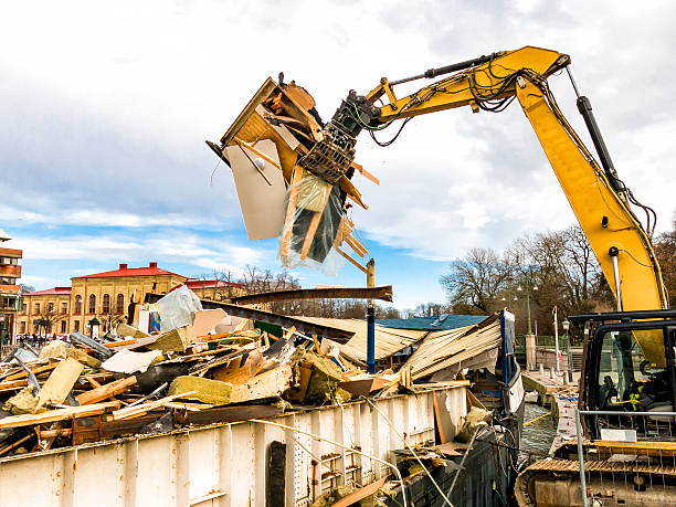 Best Yard Waste Removal  in Spring Valley, IL